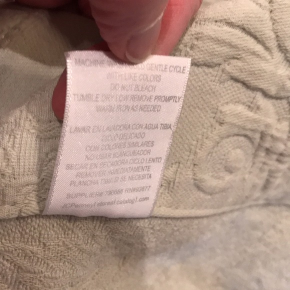 Pair of  Light Green Floral Scroll Curtain Valance/Toppers - Picture 12 of 14